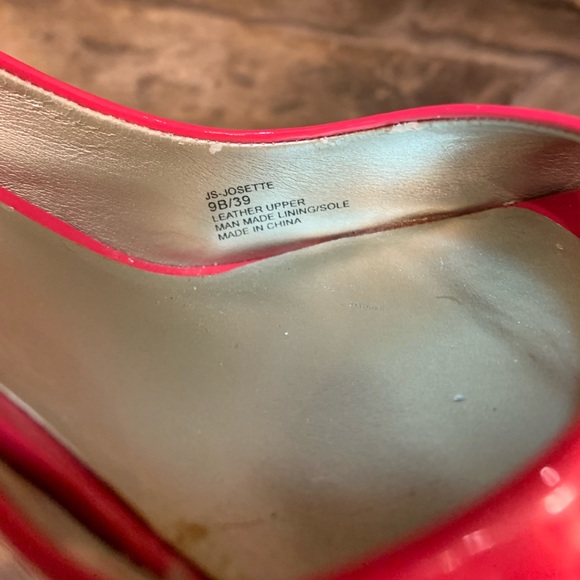 Jessica Simpson heels - Picture 3 of 4